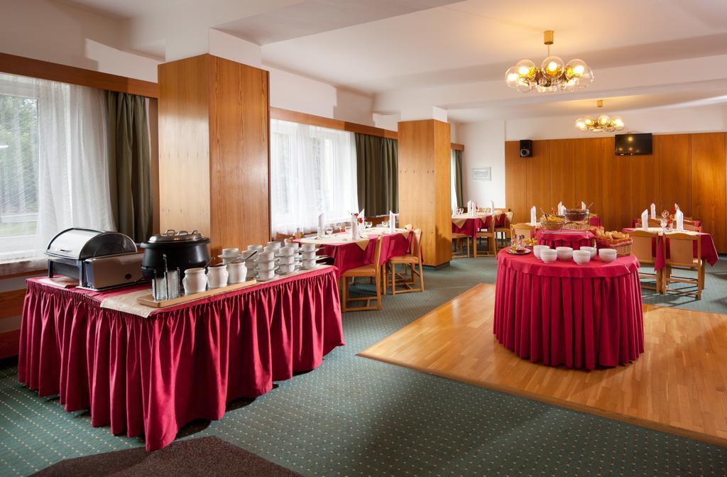 Penzion Hubert Františkovy Lázně Exterior foto